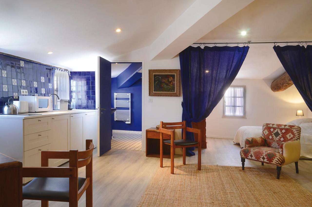 La Tour Bouigas Appartement LʼIsle-sur-la-Sorgue Buitenkant foto